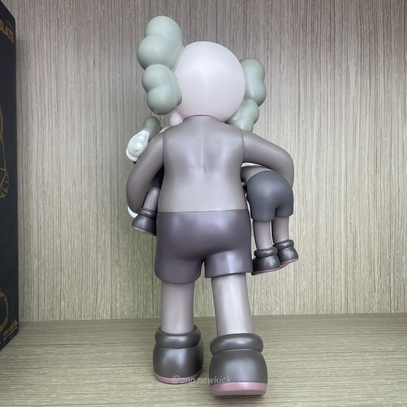 Kaws Clean Slate Figure (6) - newkick.vip